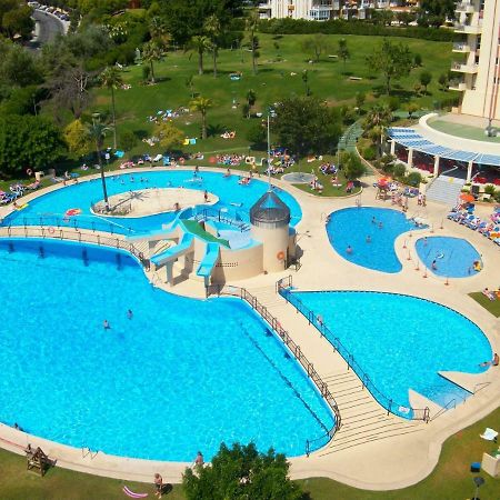 Piscina Bonita Gamonal Apartment เบนัลมาเดนา ภายนอก รูปภาพ